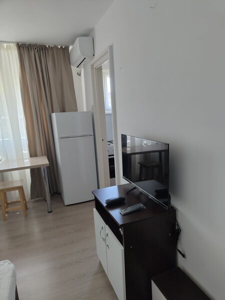 Drumul Taberei, Crinul de Padure 5