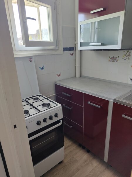 Drumul Taberei, Crinul de Padure 5